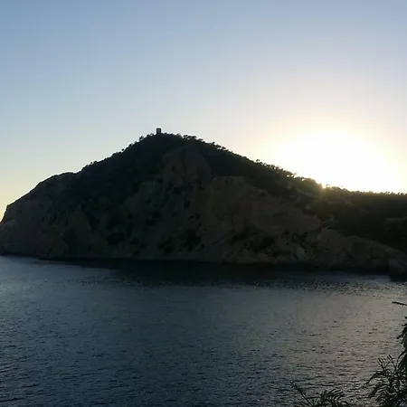 Cala Finestrat Бенидорм